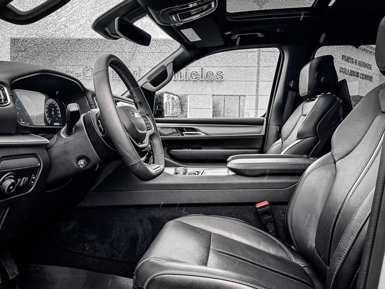 2024 Jeep Wagoneer Series II Carbide   SERIES 2   CARBIDE   HEAVY DUT Photo