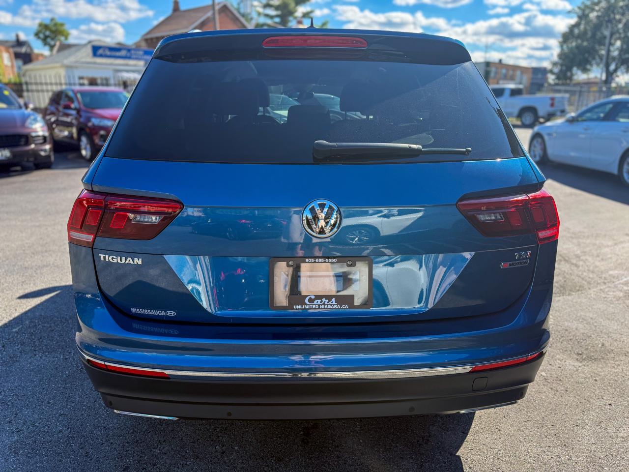 2018 Volkswagen Tiguan Highline 4MOTION/BSM/NAVI/PANO/REMOTE/360 CAMERA Photo3