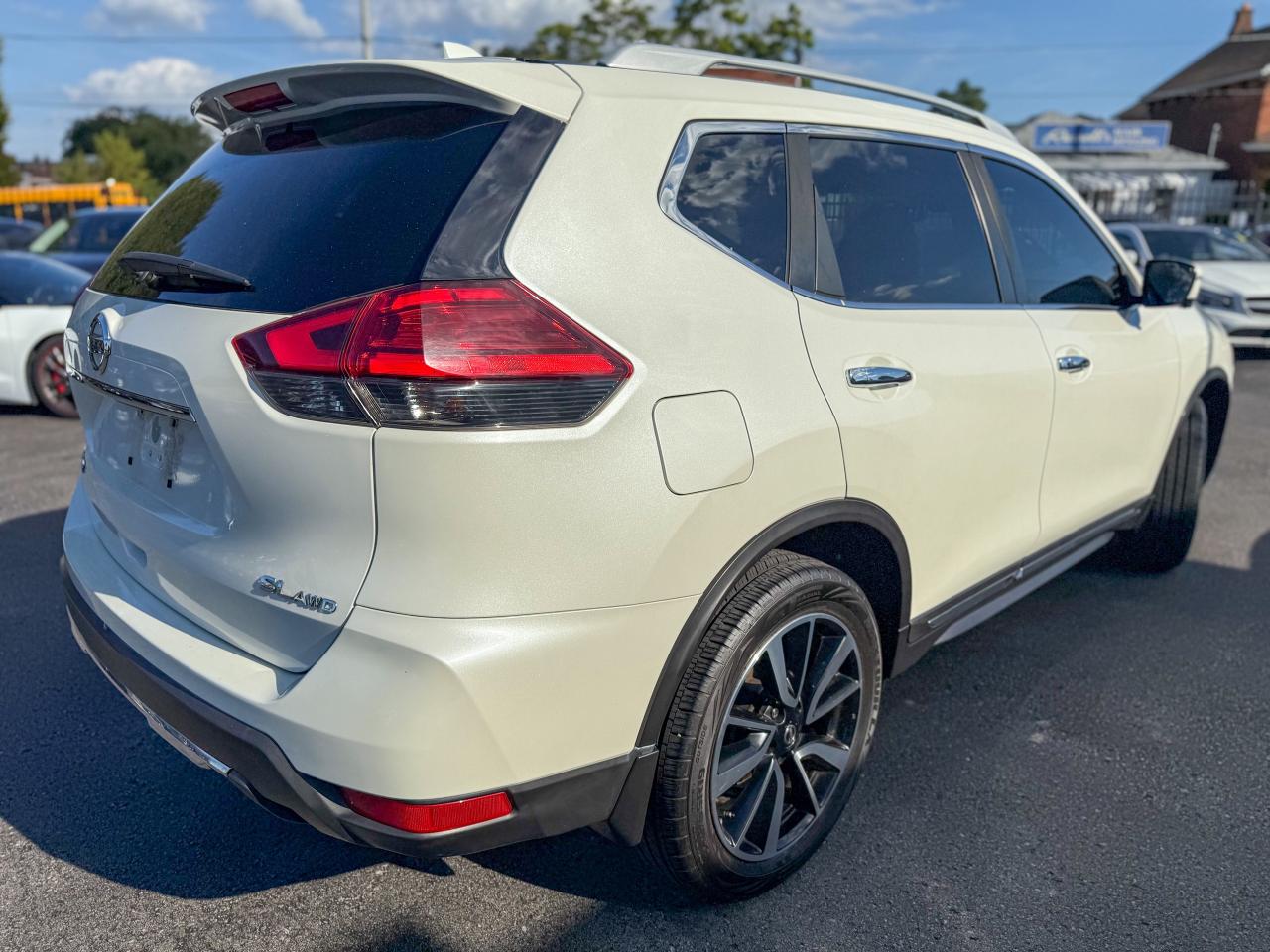 2017 Nissan Rogue SL-Platinum/NAVI/ROOF/BSM/360 CAMERA/1 OWNER/AWD Photo