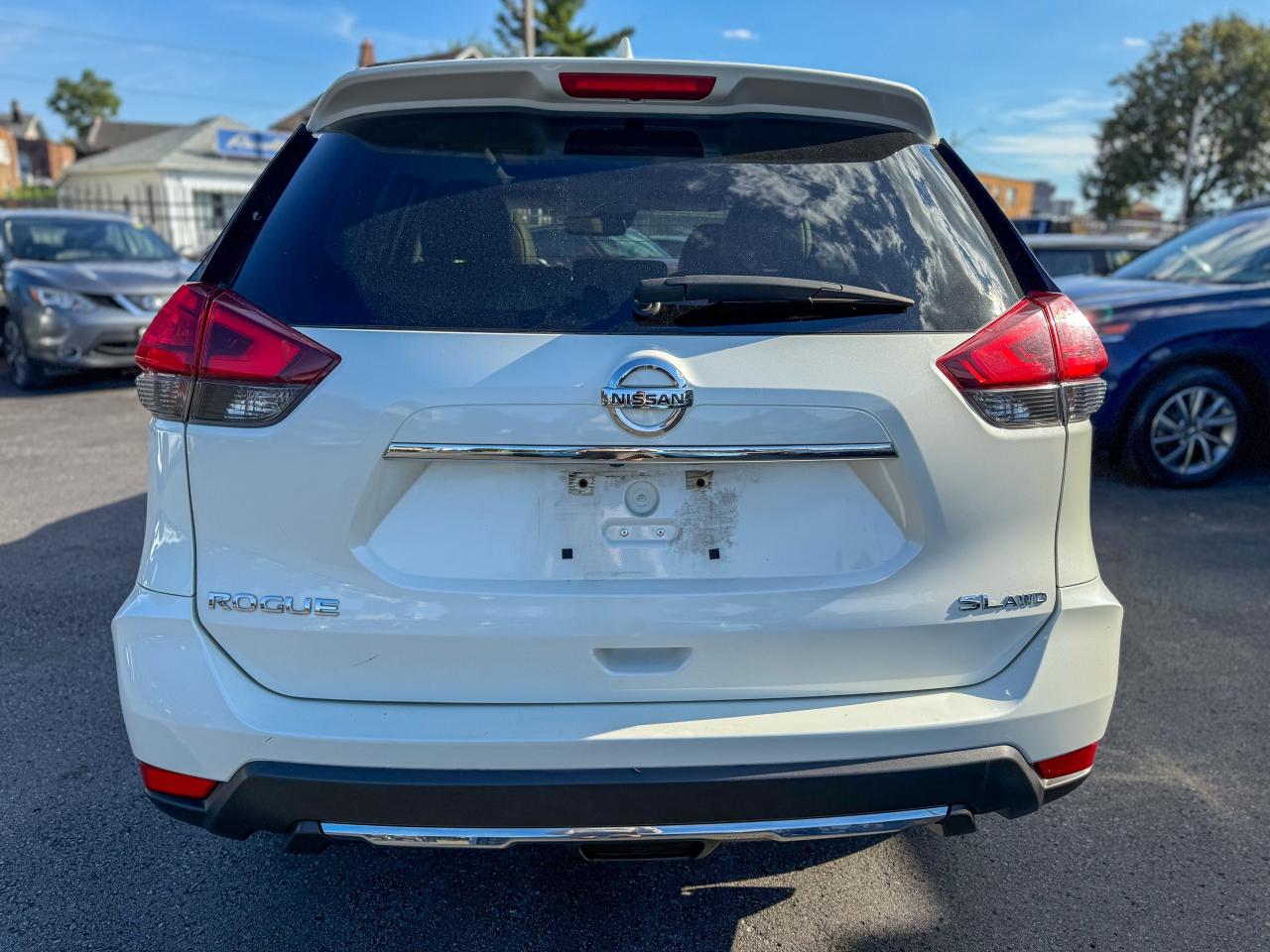 2017 Nissan Rogue SL-Platinum/NAVI/ROOF/BSM/360 CAMERA/1 OWNER/AWD Photo