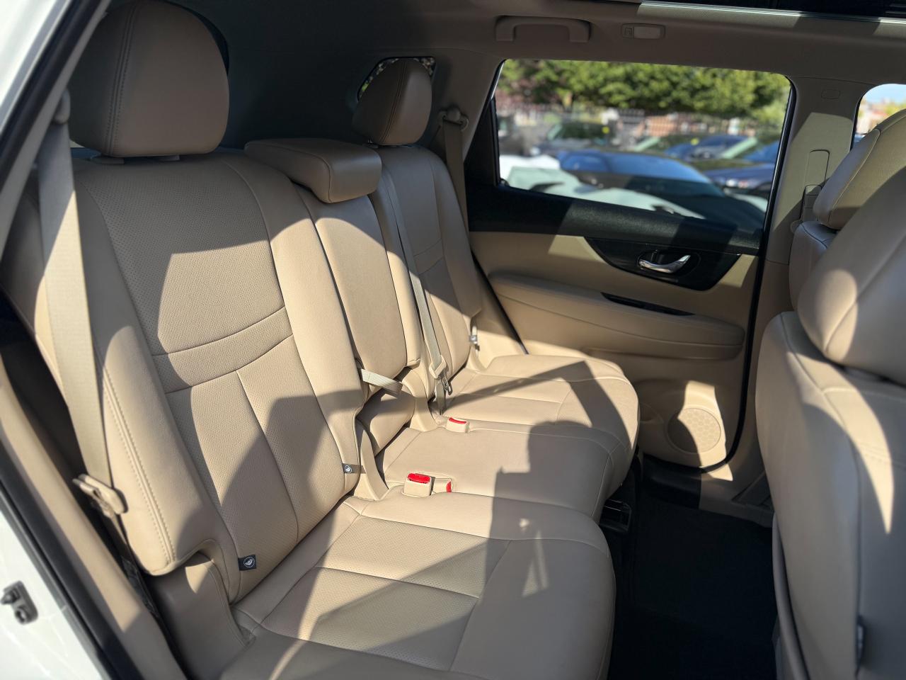 2017 Nissan Rogue SL-Platinum/NAVI/ROOF/BSM/360 CAMERA/1 OWNER/AWD Photo