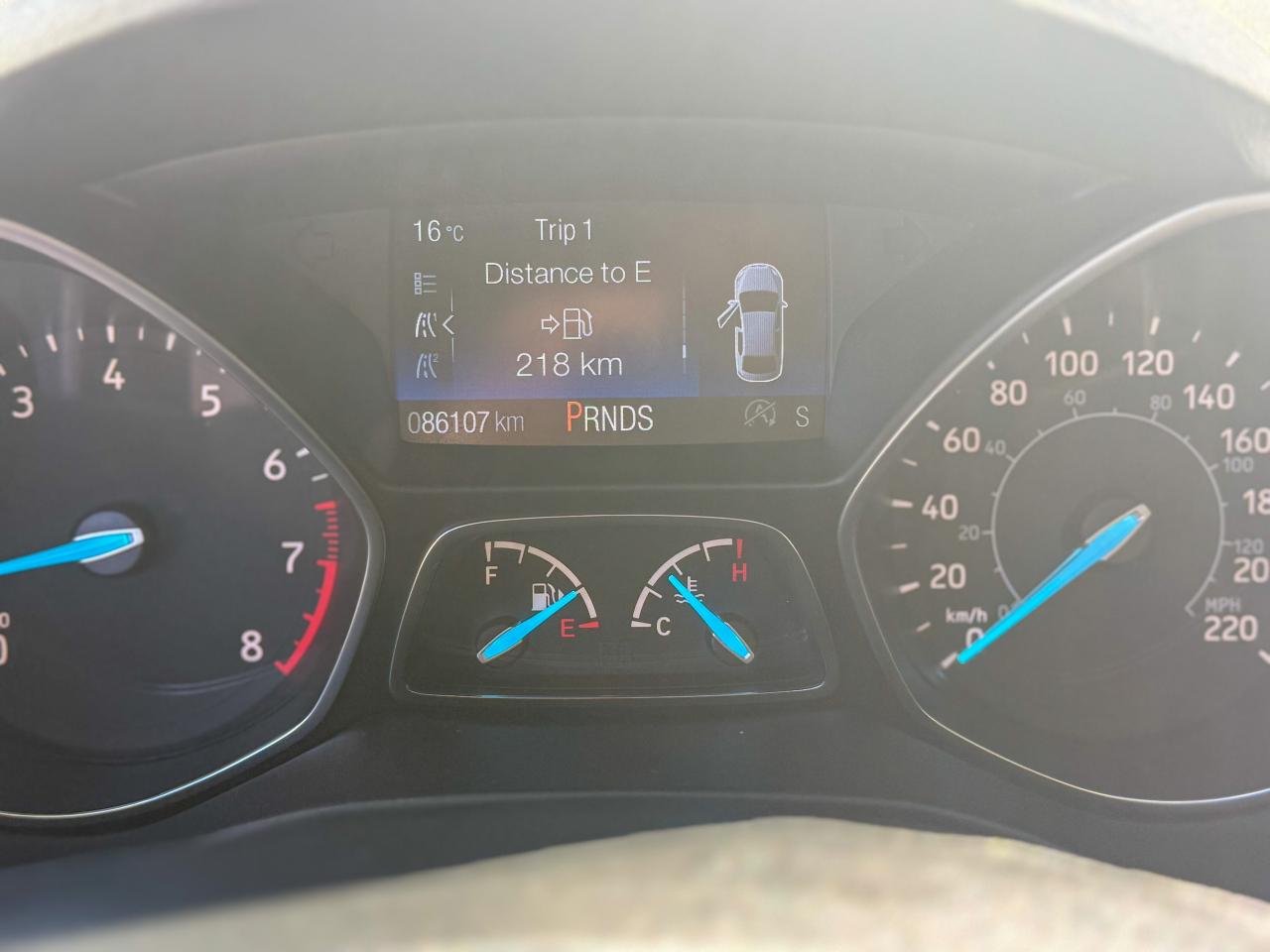 2019 Ford Escape SEL/LOW KM/NAVI/CAMERA/ROOF/REMOTE/NO ACCIDENTS Photo