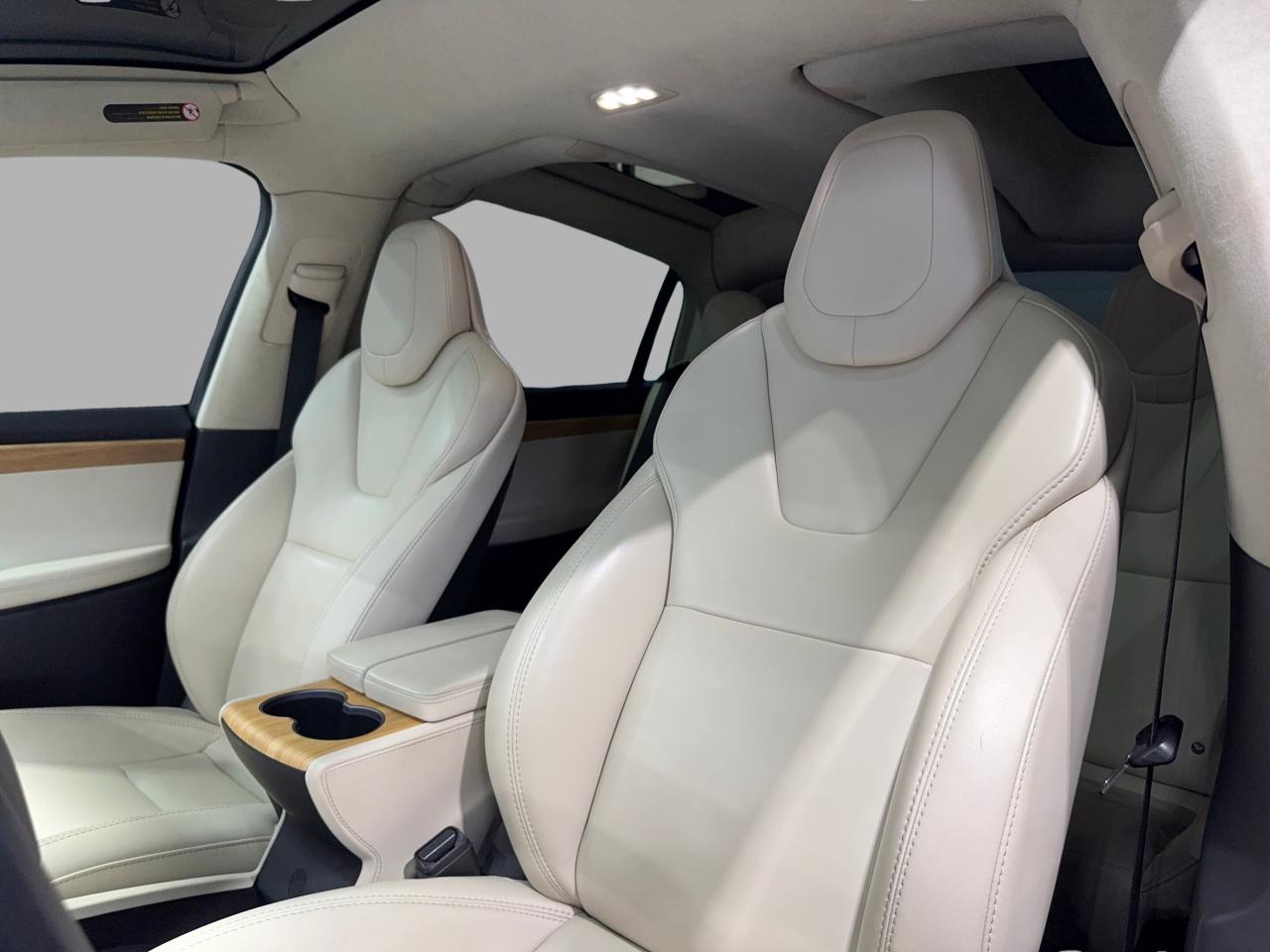 2018 Tesla Model X 75D AWD Accident Free Photo