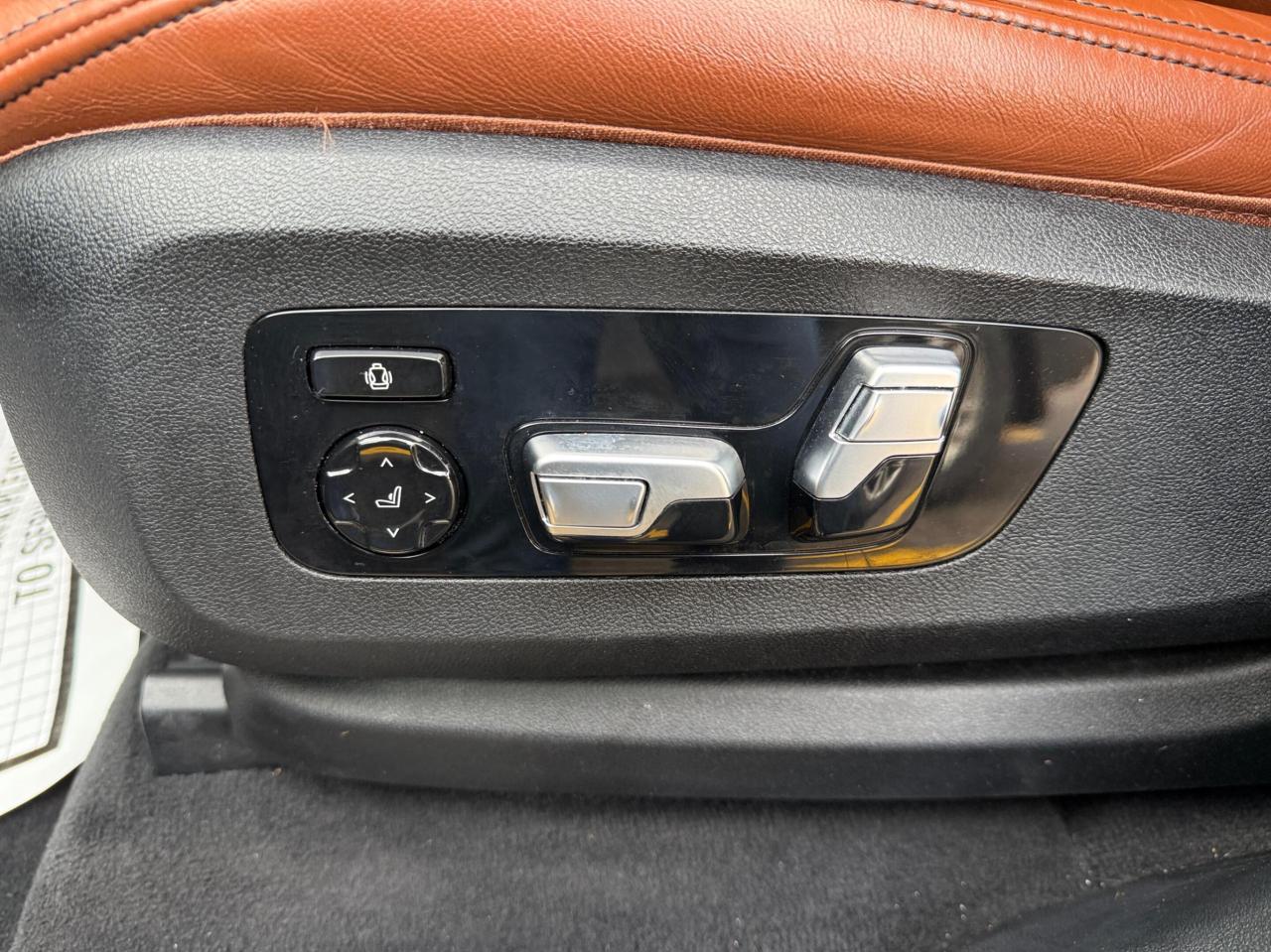 2022 BMW X7 M50i Sports Activity Vehicle Photo