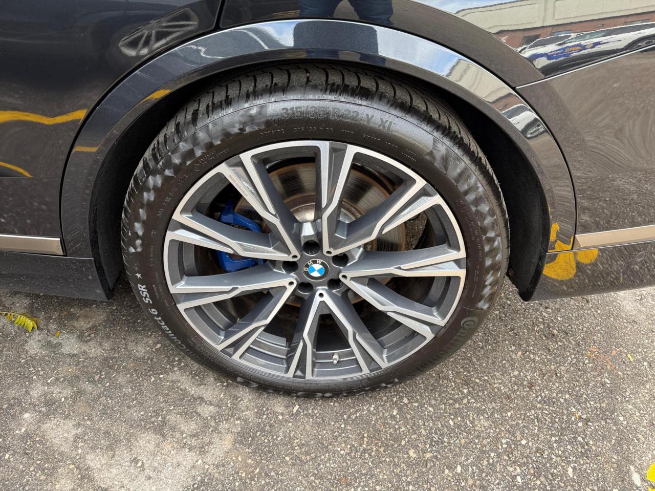 2022 BMW X7 M50i Sports Activity Vehicle Photo