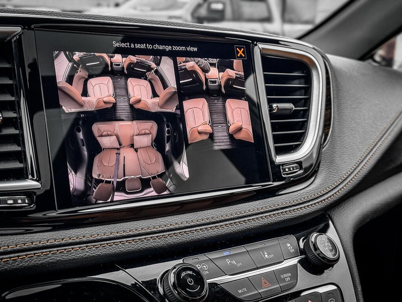 2023 Chrysler Pacifica Hybrid Pinnacle   DUAL VIDEO SCREENS   360 CAM   ADAPTIVE Photo
