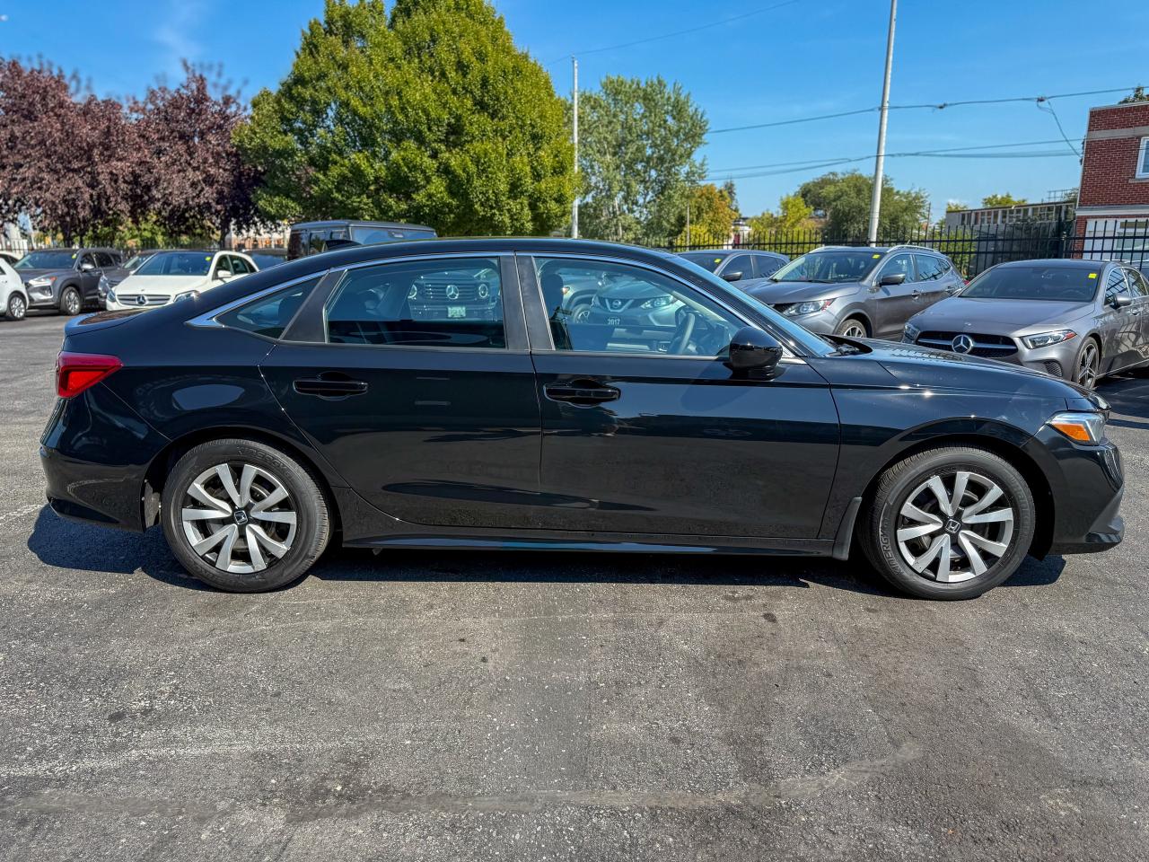 2022 Honda Civic Sedan LX/LOW KM/BSM/REMOTE/ACC/LDA/2L/PUSH START BUTTON Photo