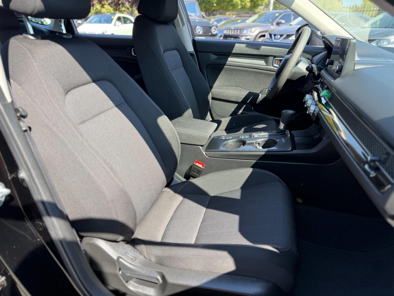 2022 Honda Civic Sedan LX/LOW KM/BSM/REMOTE/ACC/LDA/2L/PUSH START BUTTON Photo