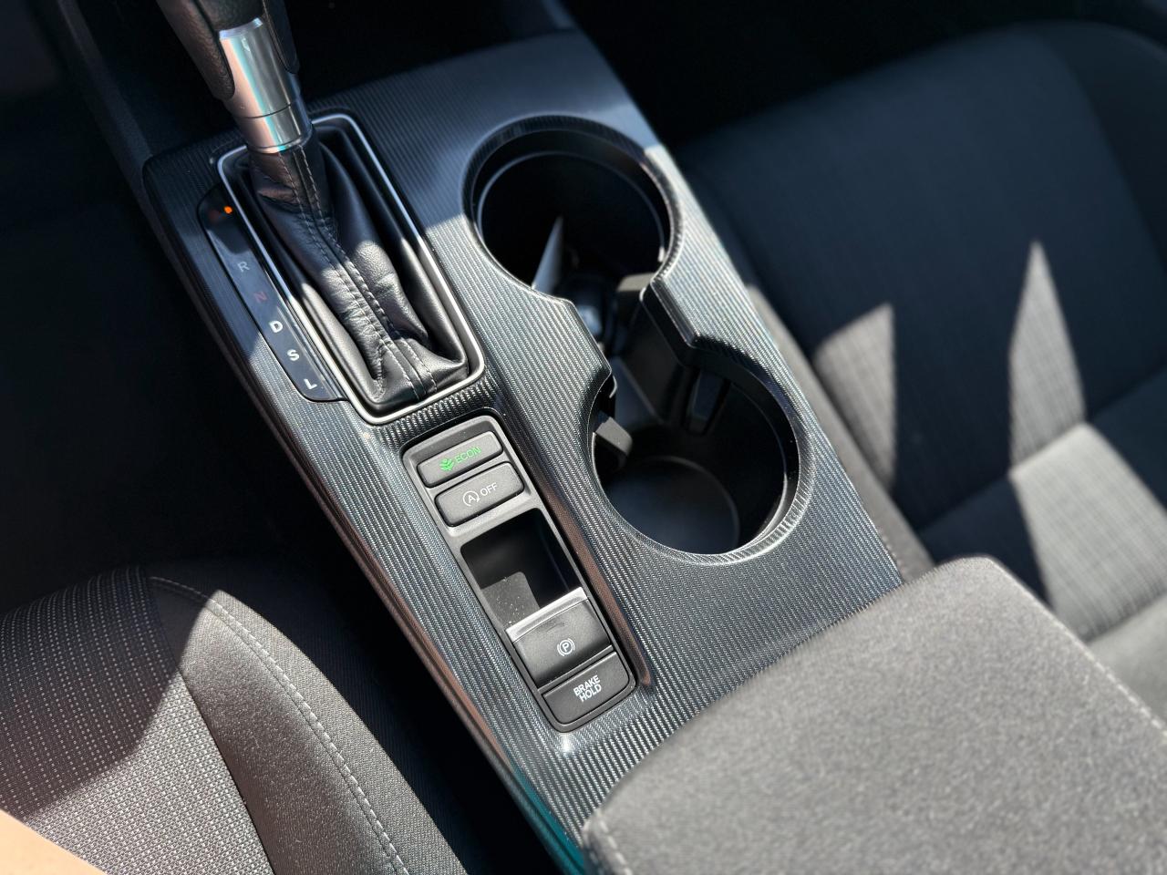 2022 Honda Civic Sedan LX/LOW KM/BSM/REMOTE/ACC/LDA/2L/PUSH START BUTTON Photo