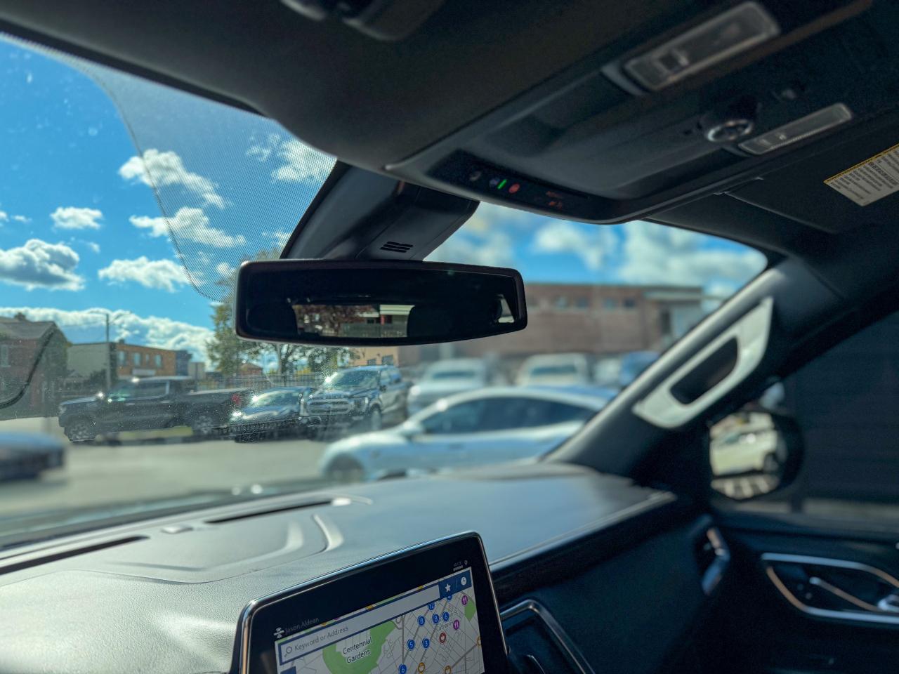 2021 Chevrolet Tahoe Z71/4X4/NAVI/8 PASS/CAMERA/REMOTE/2 DVDS/ 5.3L Photo