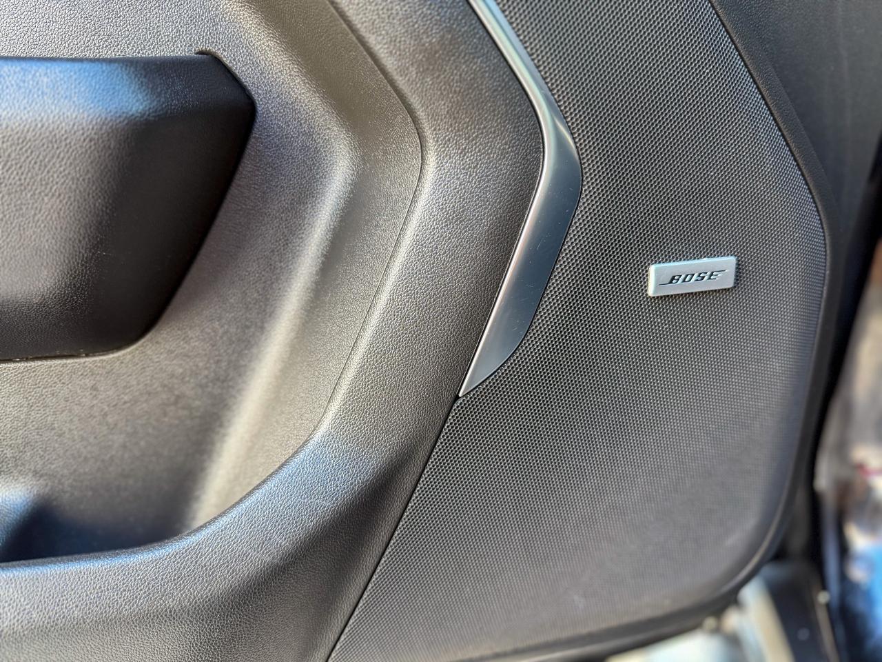 2021 Chevrolet Tahoe Z71/4X4/NAVI/8 PASS/CAMERA/REMOTE/2 DVDS/ 5.3L Photo