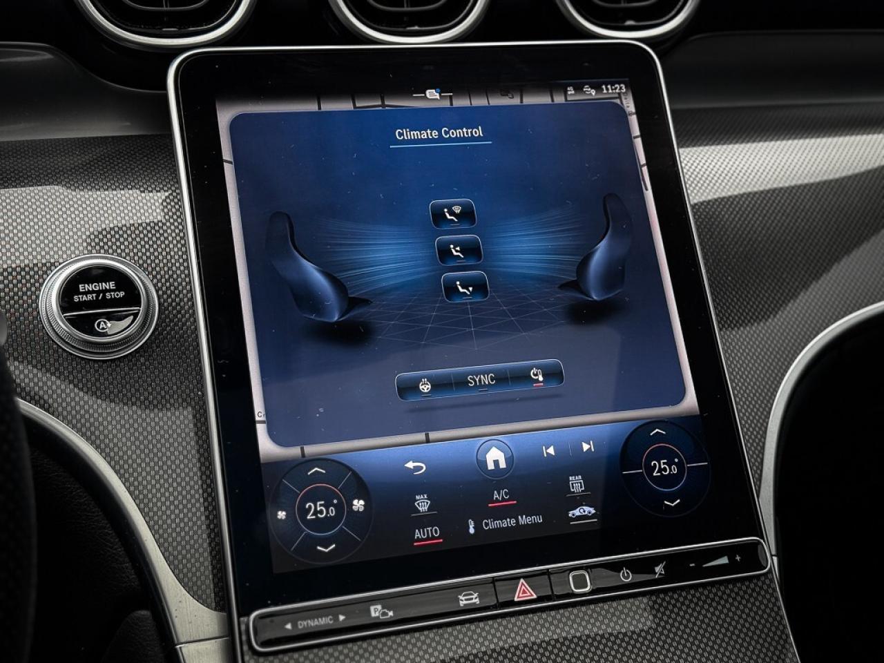 2024 Mercedes-Benz GLC300 AWD   360 CAM   HEATED SEATS   PANO ROOF   20-IN Photo