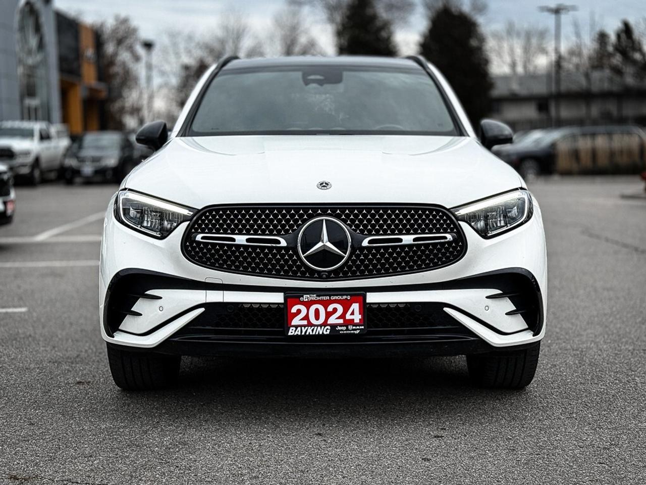 2024 Mercedes-Benz GLC300 AWD   360 CAM   HEATED SEATS   PANO ROOF   20-IN Photo