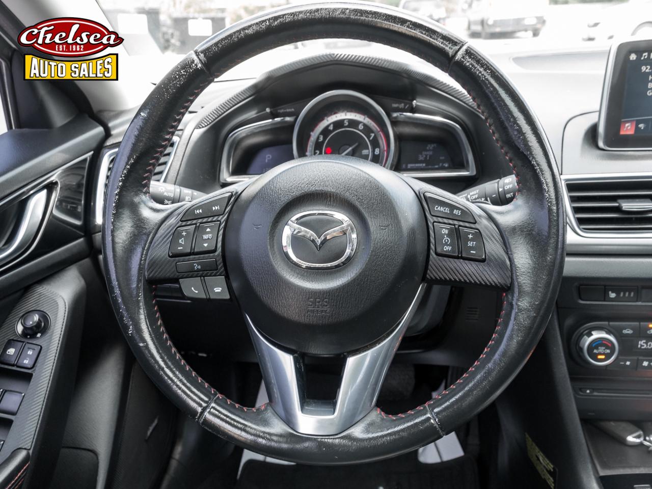 2016 Mazda MAZDA3 s Grand Touring AT 5-Door Photo