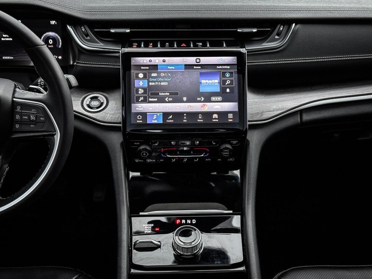 2023 Jeep Grand Cherokee L Limited   HEATED/VENTED LEATHER   360 CAM   PANO R Photo