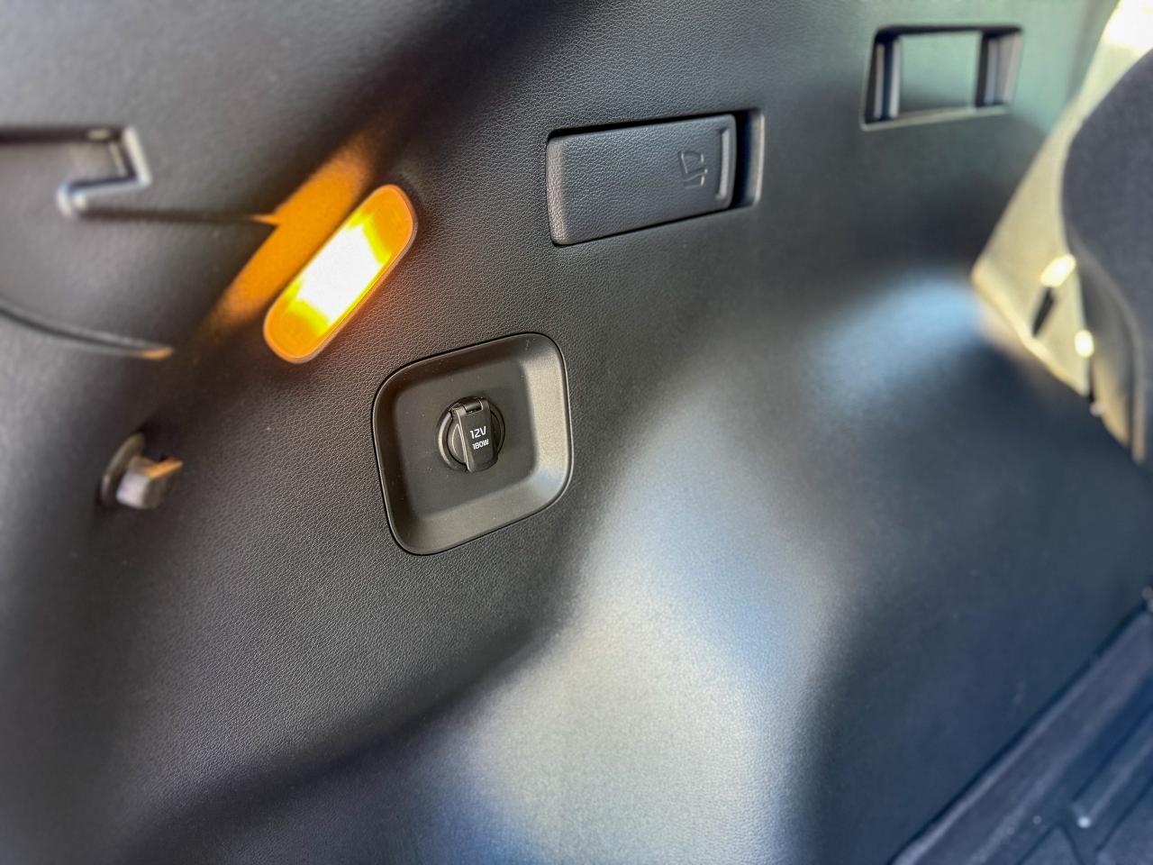 2024 Kia Sportage LX/AWD/1 OWNER/CAMERA/ACC/LDA/2.5L/NO ACCIDENTS Photo