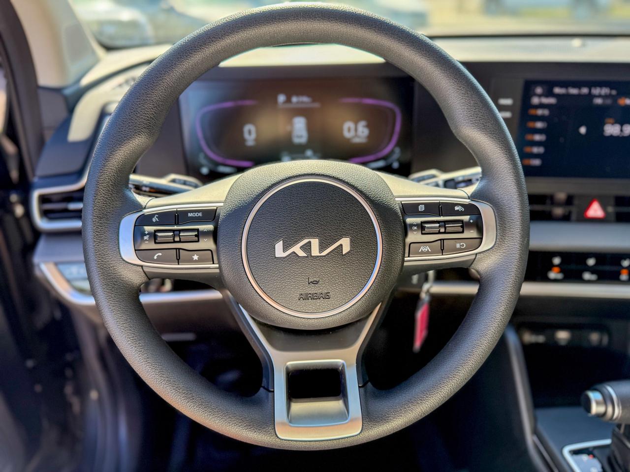 2024 Kia Sportage LX/AWD/1 OWNER/CAMERA/ACC/LDA/2.5L/NO ACCIDENTS Photo