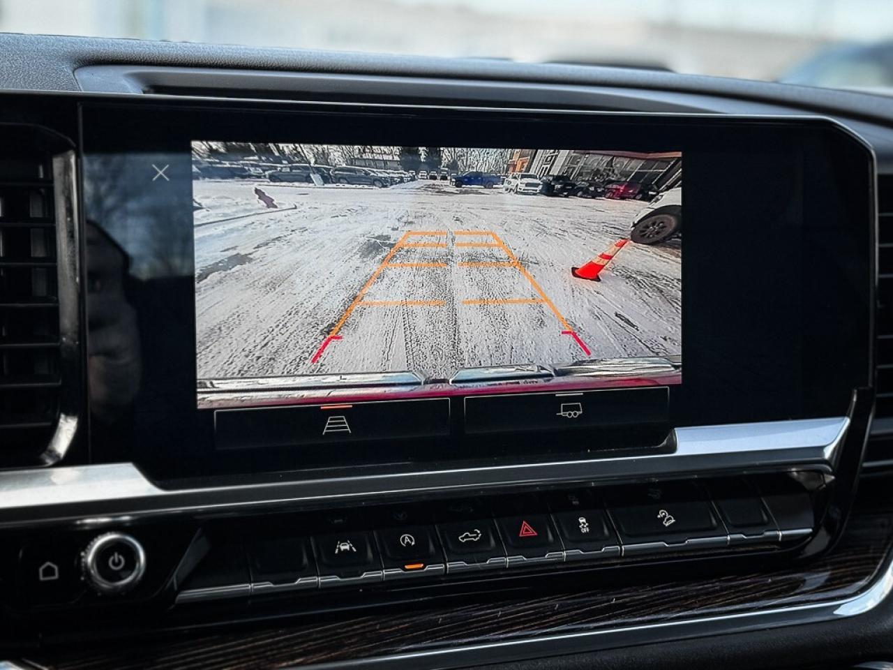 2023 GMC Sierra 1500 Elevation   CREW   ELEVATION BLACK PKG   X31 OFF R Photo