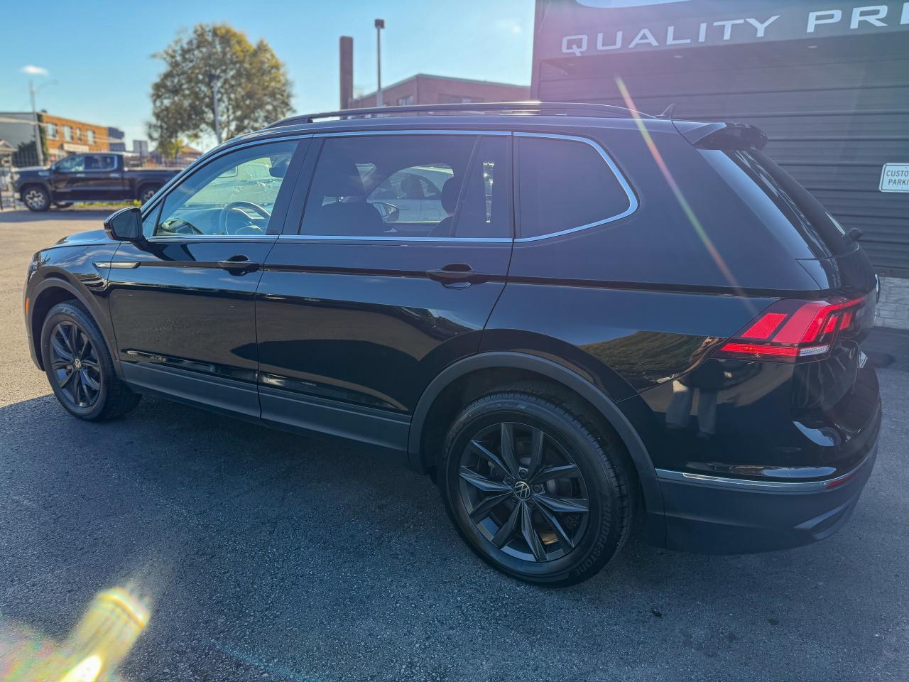 2024 Volkswagen Tiguan Comfortline/4MOTION/PANO/REMOTE/CAMERA/BSM/ACC Photo