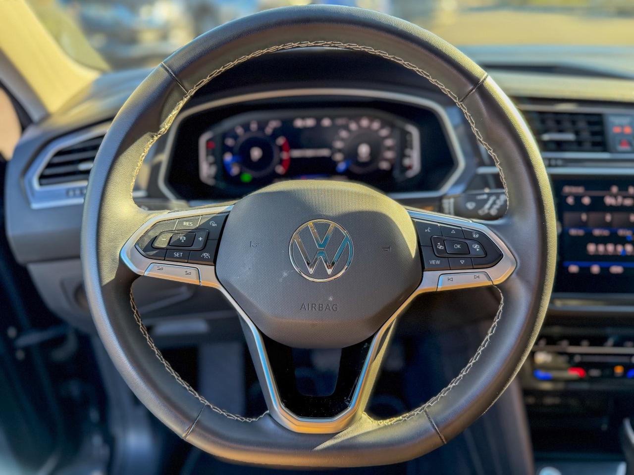 2024 Volkswagen Tiguan Comfortline/4MOTION/PANO/REMOTE/CAMERA/BSM/ACC Photo