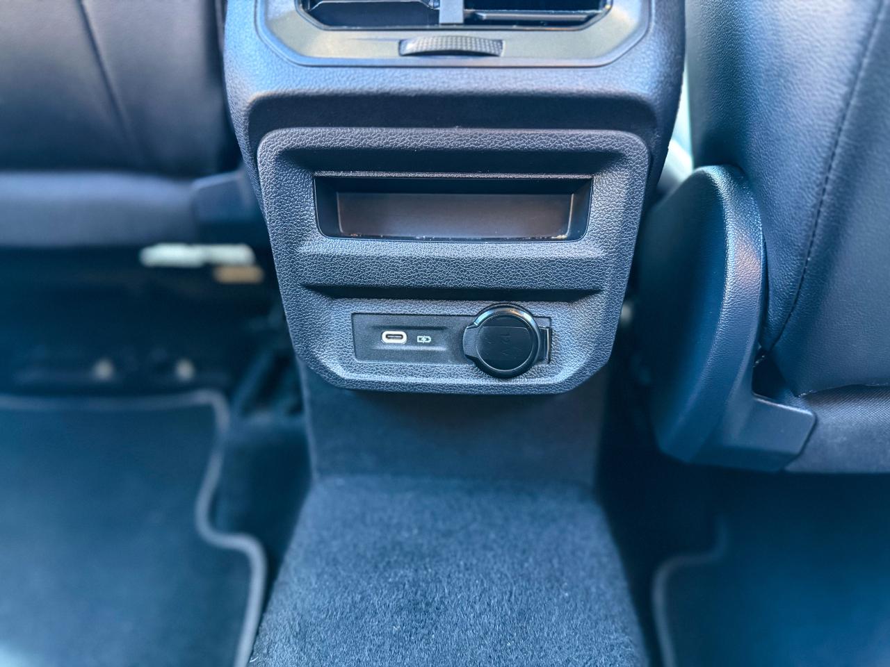 2024 Volkswagen Tiguan Comfortline/4MOTION/PANO/REMOTE/CAMERA/BSM/ACC Photo