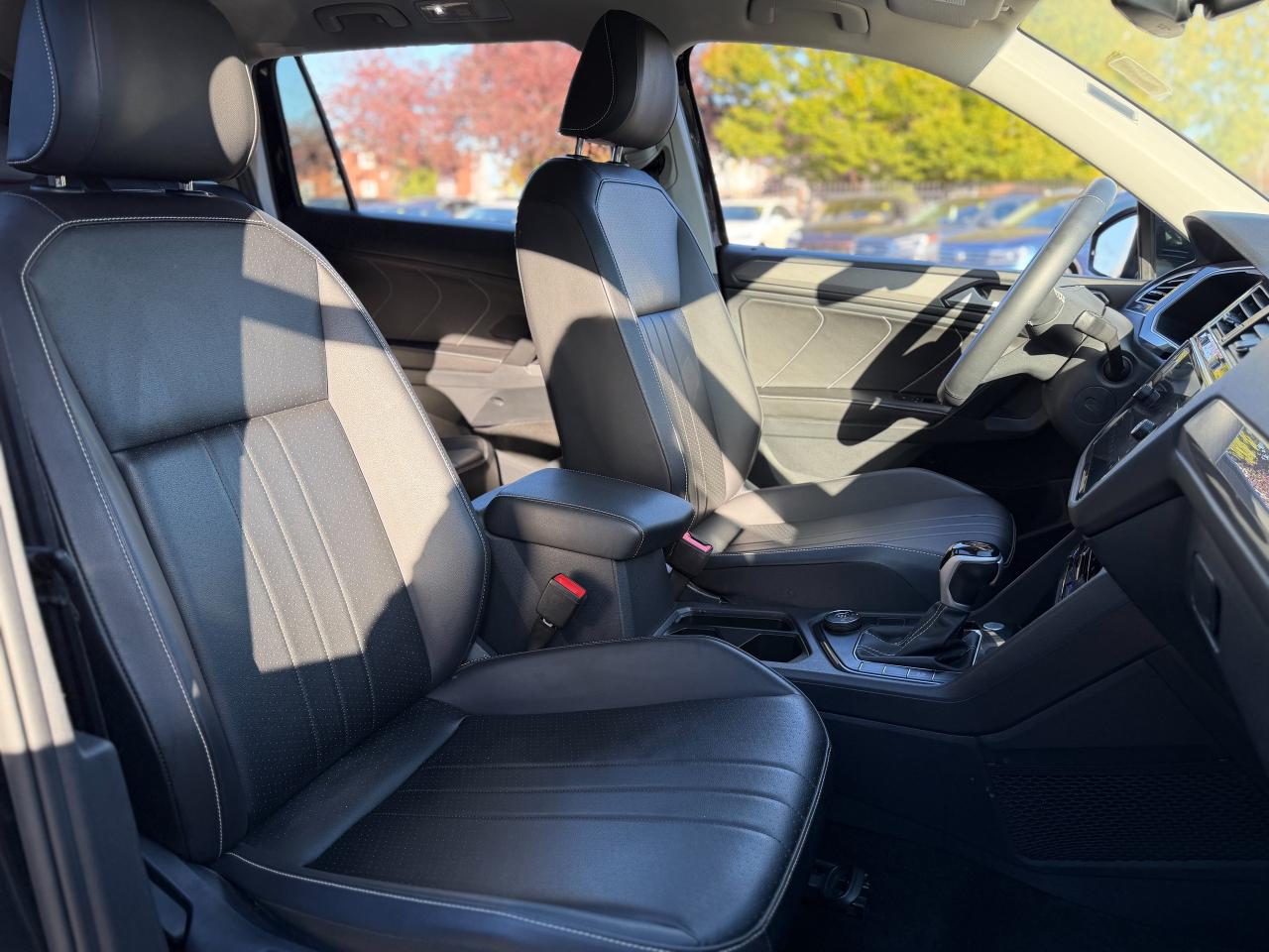 2024 Volkswagen Tiguan Comfortline/4MOTION/PANO/REMOTE/CAMERA/BSM/ACC Photo