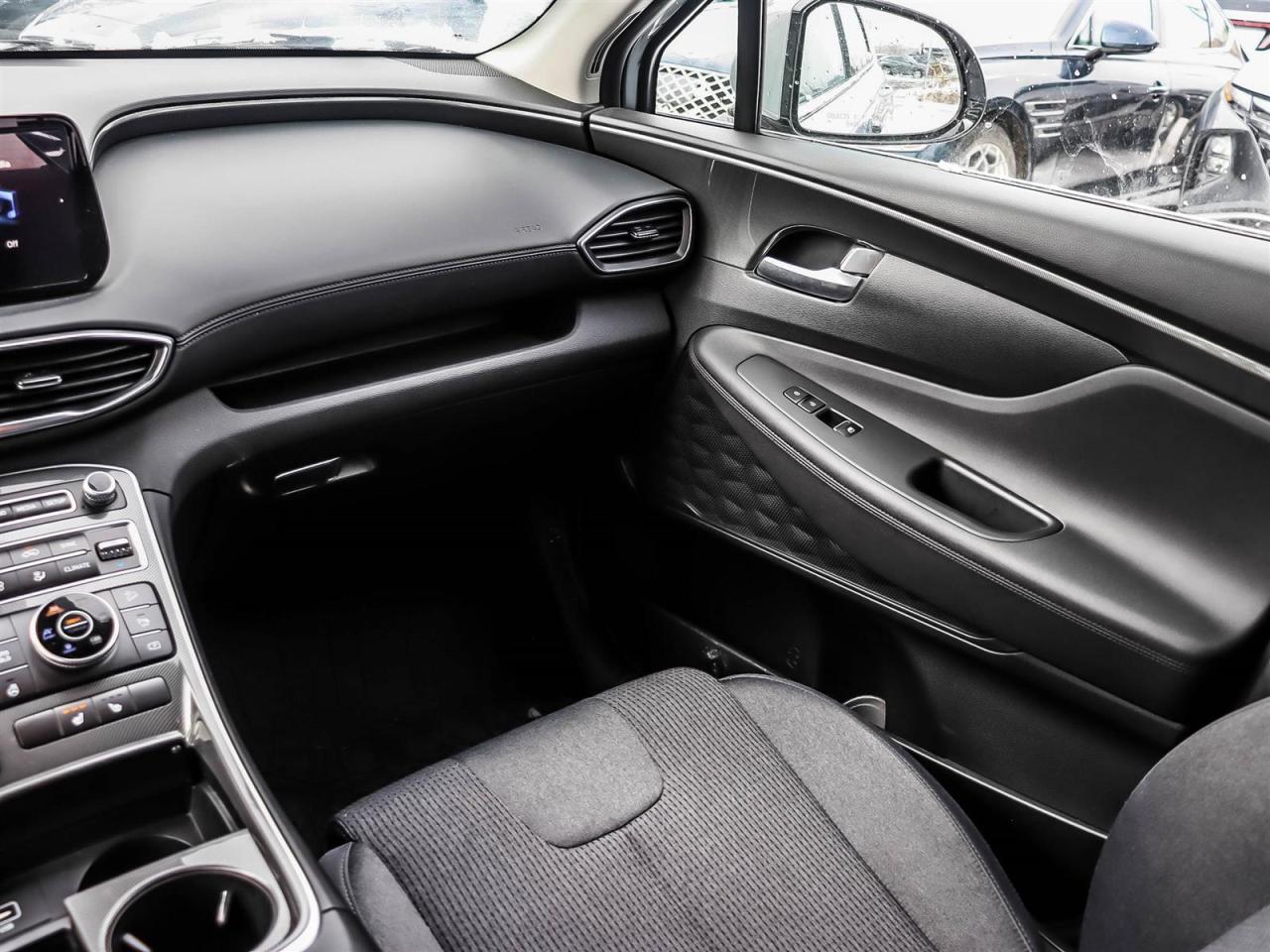 2023 Hyundai Santa Fe Preferred Photo