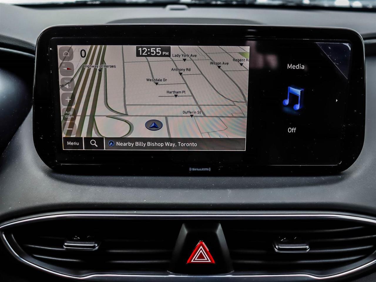 2023 Hyundai Santa Fe Preferred Package, blind spot, Backup Camera Photo