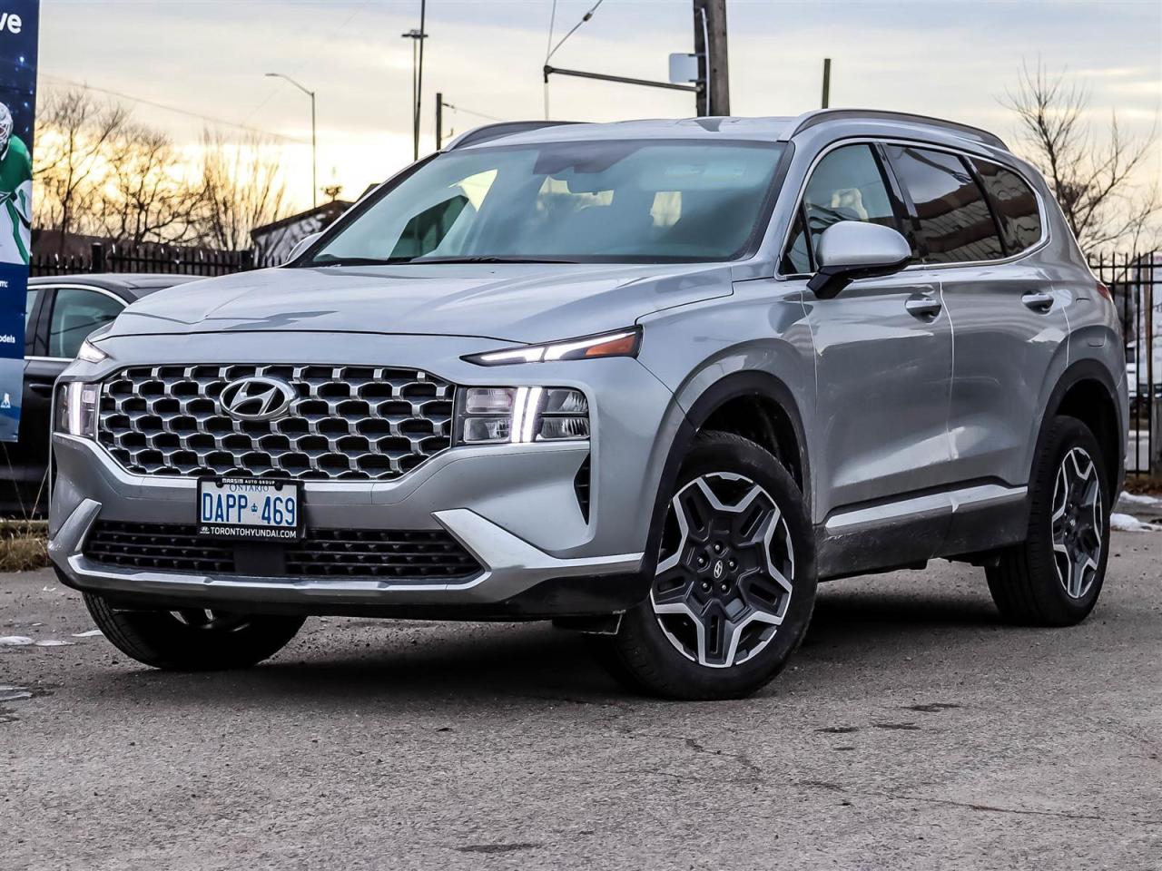 2023 Hyundai Santa Fe Preferred Package, blind spot, Backup Camera Photo