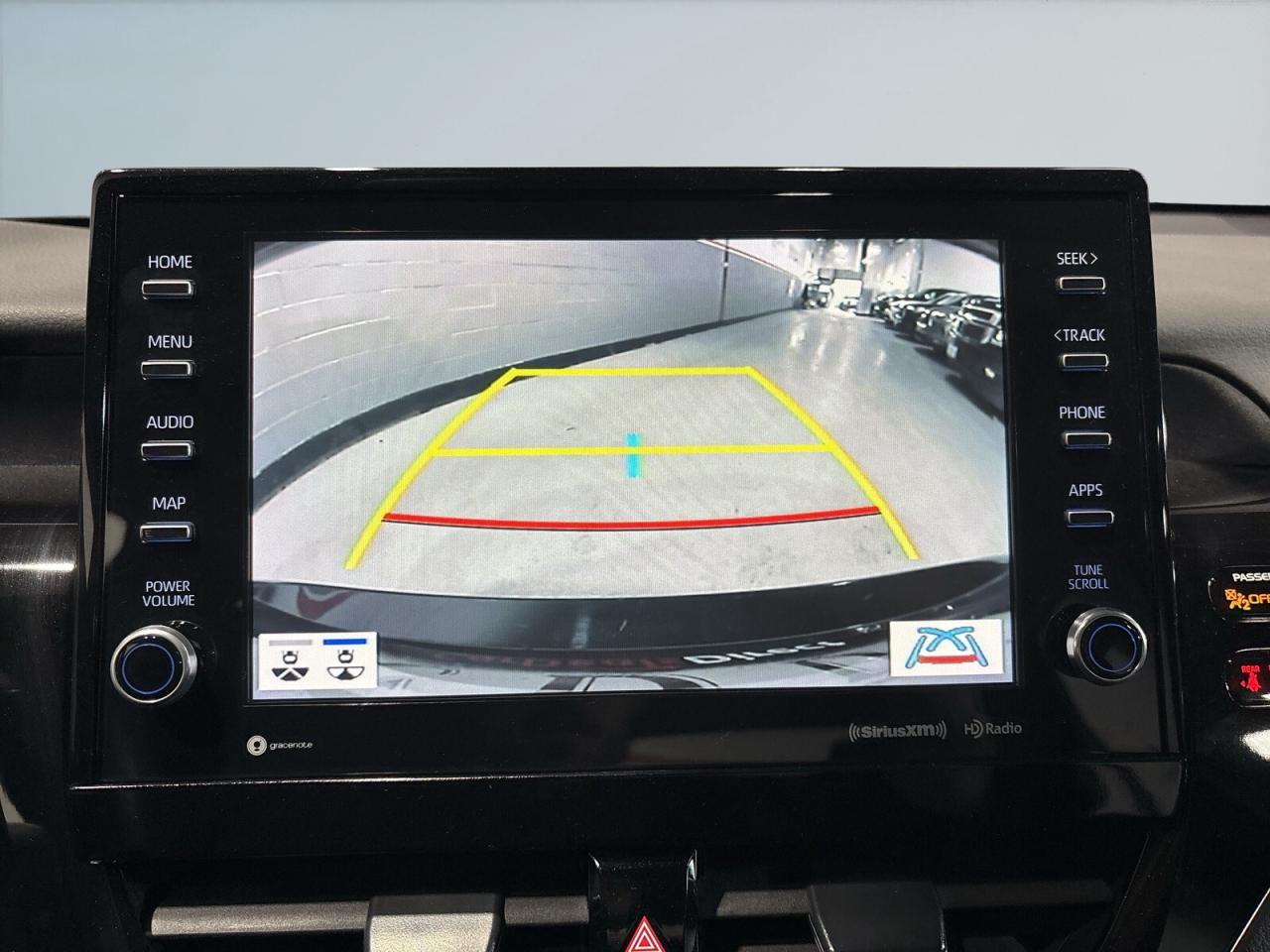 2023 Toyota Camry Hybrid XSE / Leather / NAVI / Sunroof / Drive Assi Photo