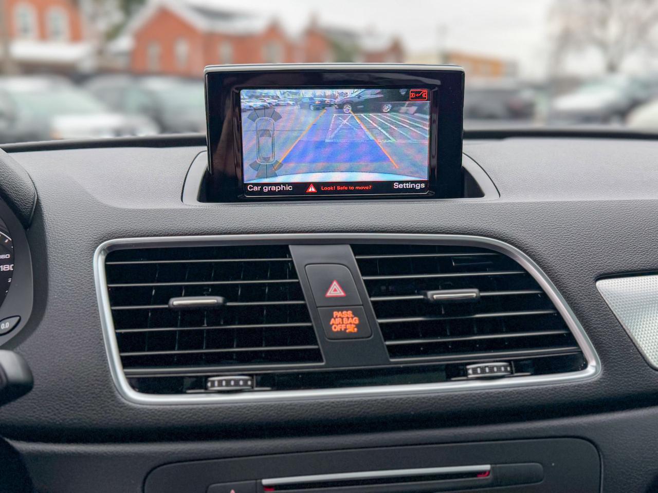 2016 Audi Q3 Technik/S-LINE/QUATTRO/LOW KM/BSM/CAMERA/PANO ... Photo