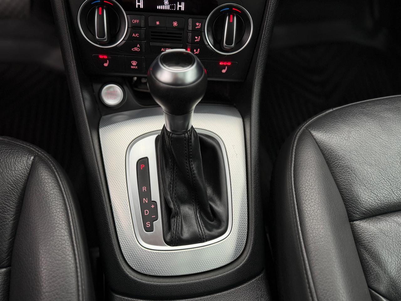 2016 Audi Q3 Technik/S-LINE/QUATTRO/LOW KM/BSM/CAMERA/PANO ... Photo