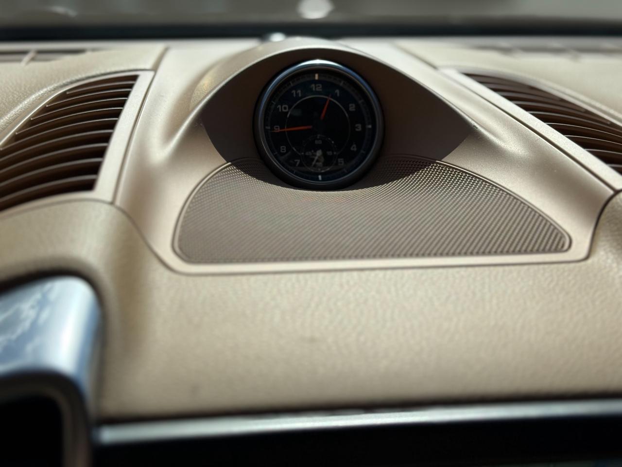 2015 Porsche Cayenne S/AWD/NAVI/PANO/CAMERA/LOW KM/PARK ASSIST/BOSE Photo