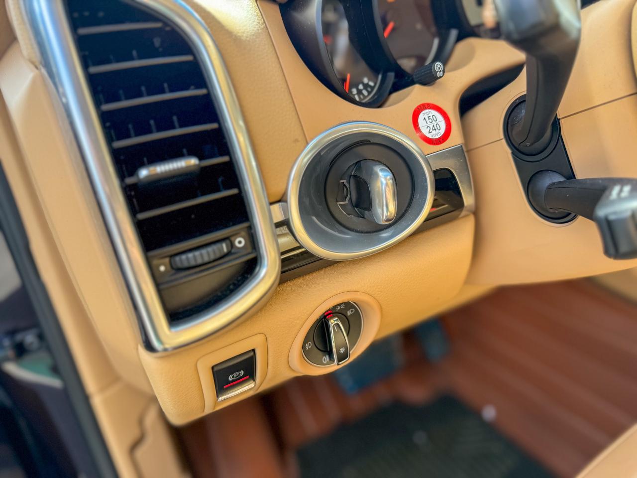 2015 Porsche Cayenne S/AWD/NAVI/PANO/CAMERA/LOW KM/PARK ASSIST/BOSE Photo