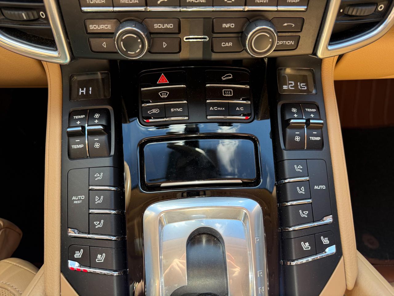 2015 Porsche Cayenne S/AWD/NAVI/PANO/CAMERA/LOW KM/PARK ASSIST/BOSE Photo