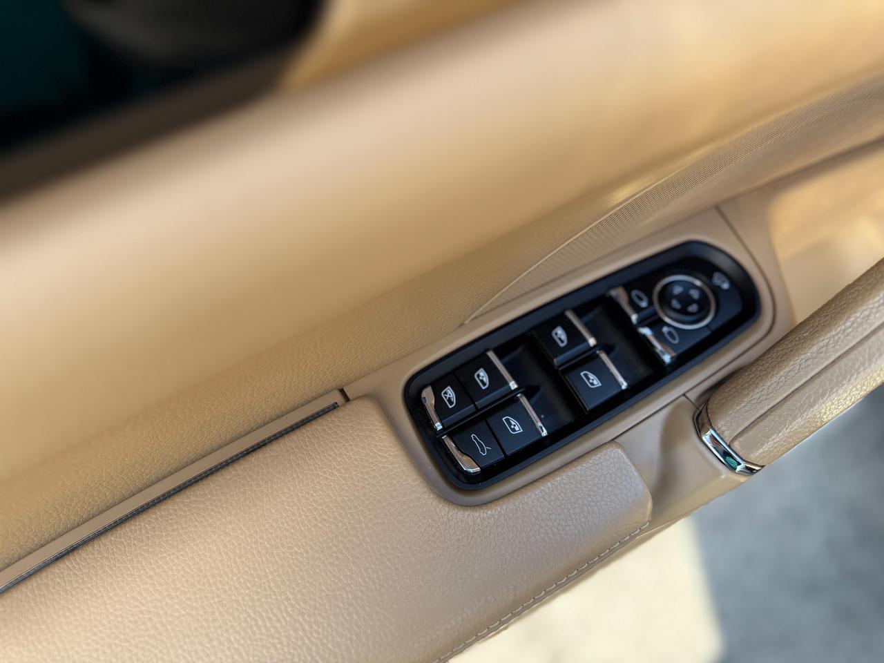 2015 Porsche Cayenne S/AWD/NAVI/PANO/CAMERA/LOW KM/PARK ASSIST/BOSE Photo