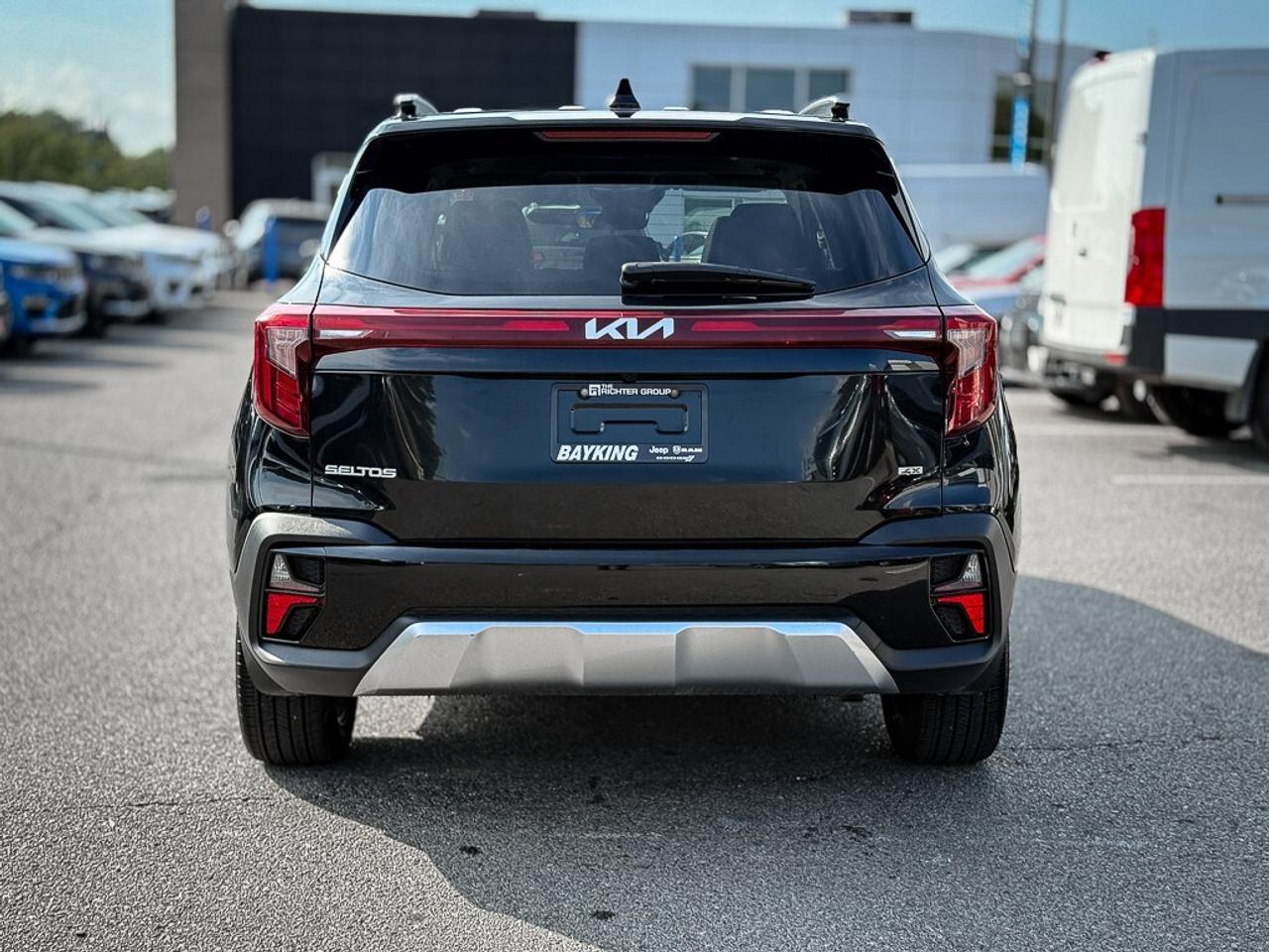 2024 Kia Seltos EX   CARPLAY   LANE KEEP   REMOTE START   HEATED S Photo