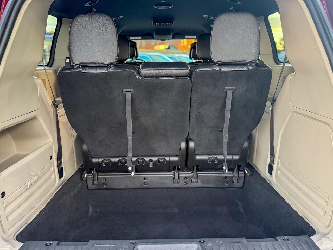 2017 Dodge Grand Caravan SXT Premium Plus/LOW KM/STOW"N GO/CAPTAIN CHAIRS Photo