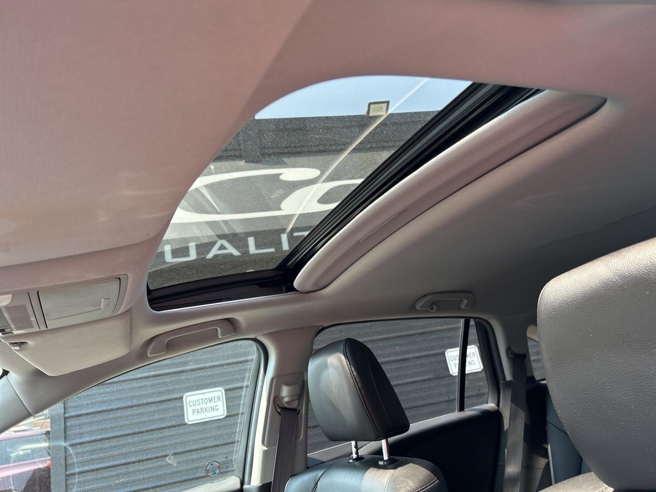 2017 Acura RDX Elite-AWD/NAVI/BSM/REMOTE/ROOF/CAMERA/LDA/3.5L Photo