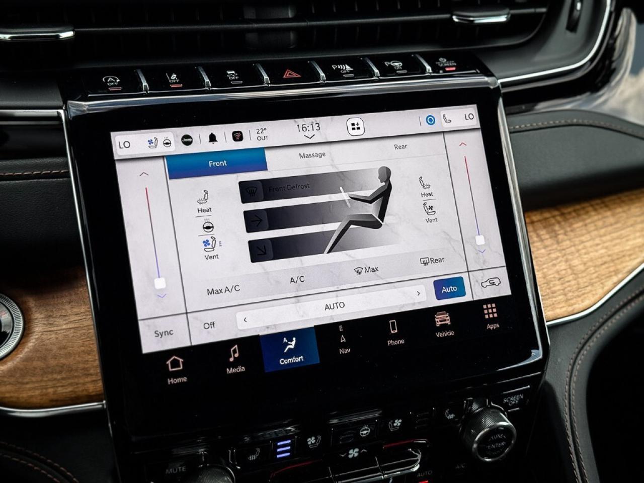 2023 Jeep Grand Cherokee Summit   RESERVE   PASS DISPLAY   PANO ROOF   MASS Photo