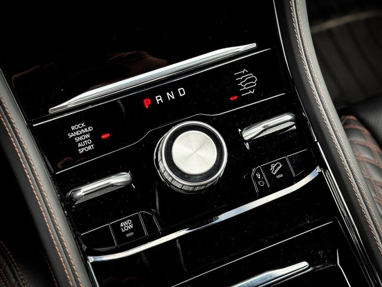 2023 Jeep Grand Cherokee Summit   RESERVE   PASS DISPLAY   PANO ROOF   MASS Photo