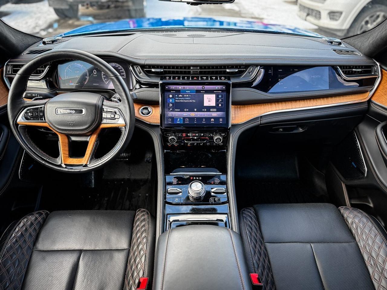 2023 Jeep Grand Cherokee Summit   RESERVE   PASS DISPLAY   PANO ROOF   MASS Photo