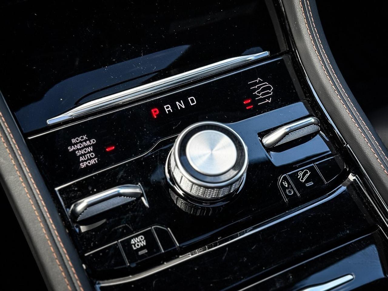 2023 Jeep Grand Cherokee Summit   RESERVE   PASS DISPLAY   PANO ROOF   MASS Photo