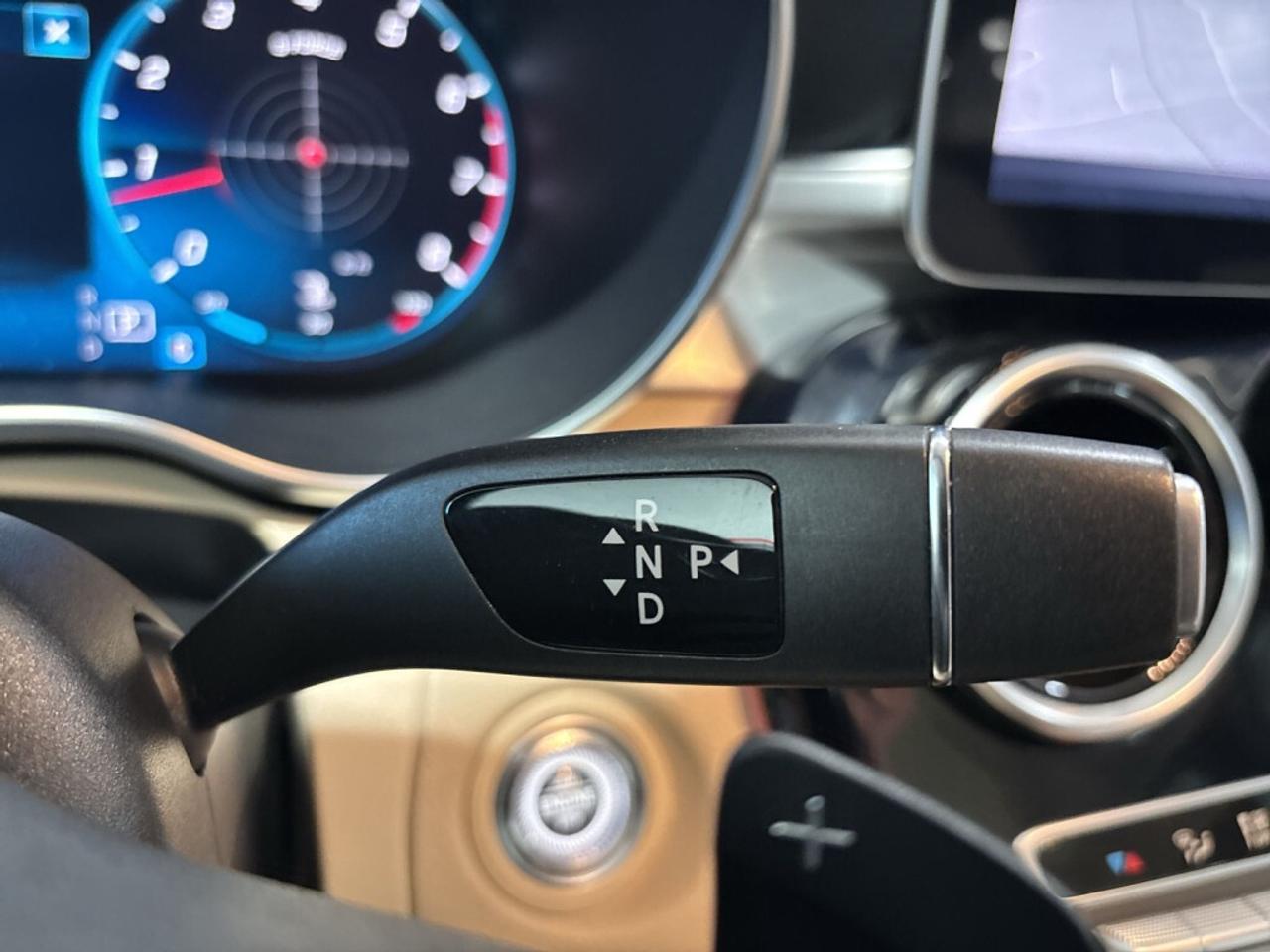 2019 Mercedes-Benz C-Class C 300 4MATIC / Most amazing Colour/ Must See ! / N Photo