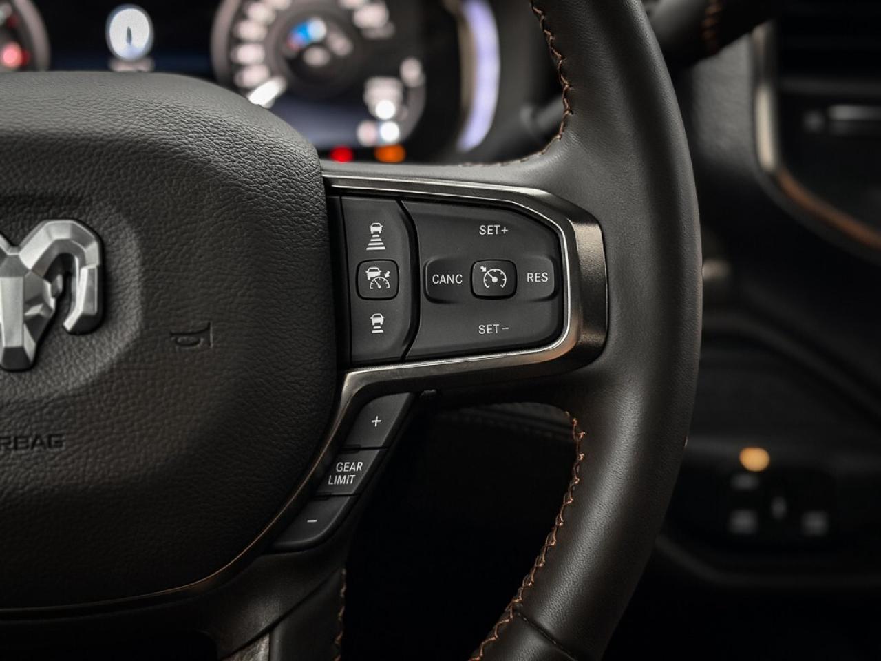 2025 RAM 3500 Limited   LONGHORN   CREW   DUALLY   MAX TOW   LEV Photo