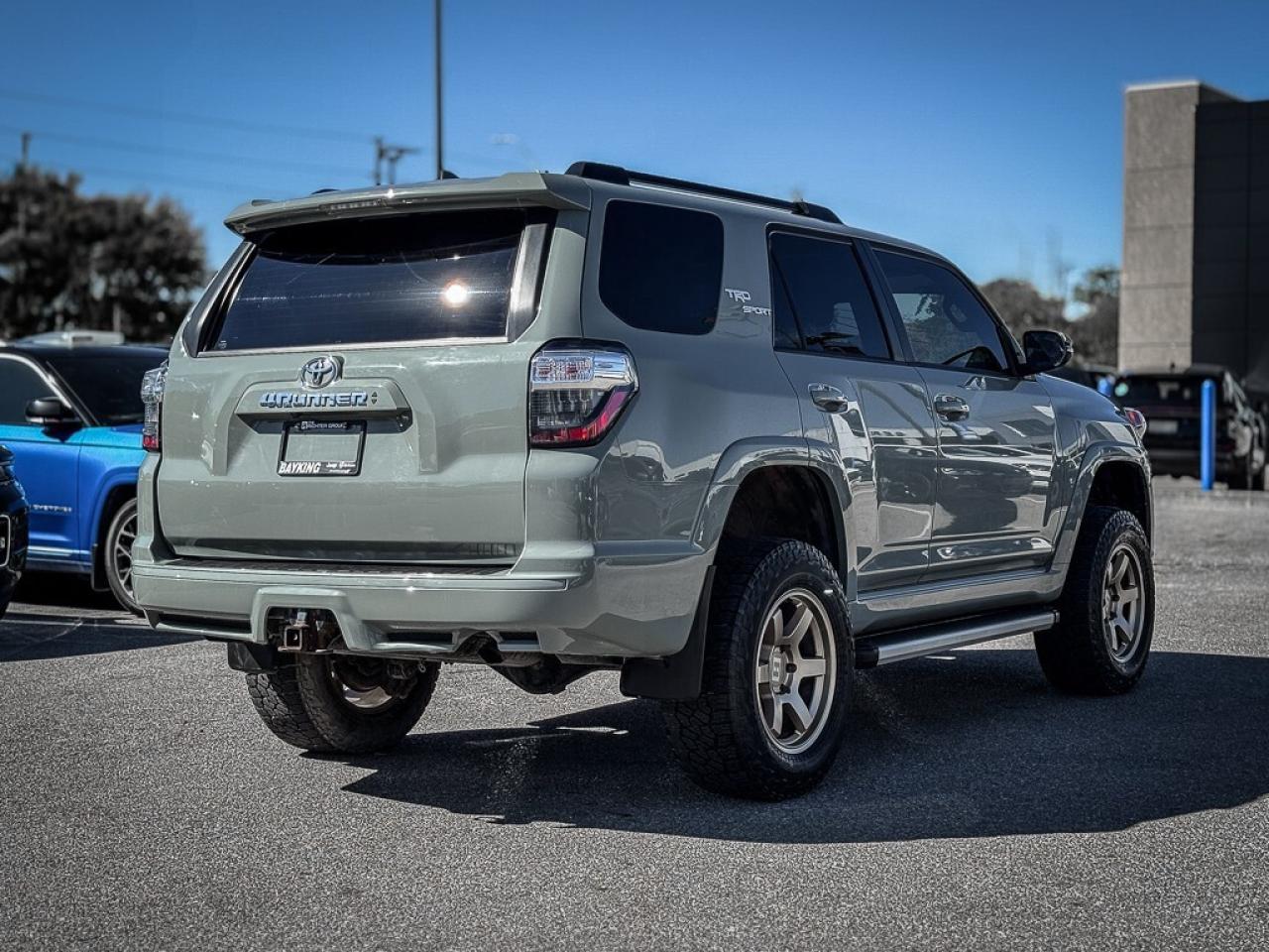 2022 Toyota 4Runner SR5   SUNROOF   HEATED SEATS   HITCH Photo4