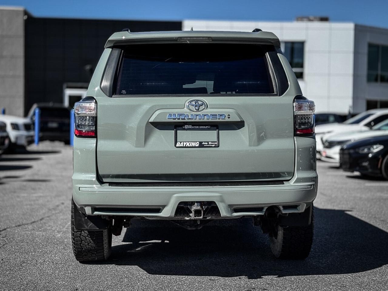 2022 Toyota 4Runner SR5   SUNROOF   HEATED SEATS   HITCH Photo