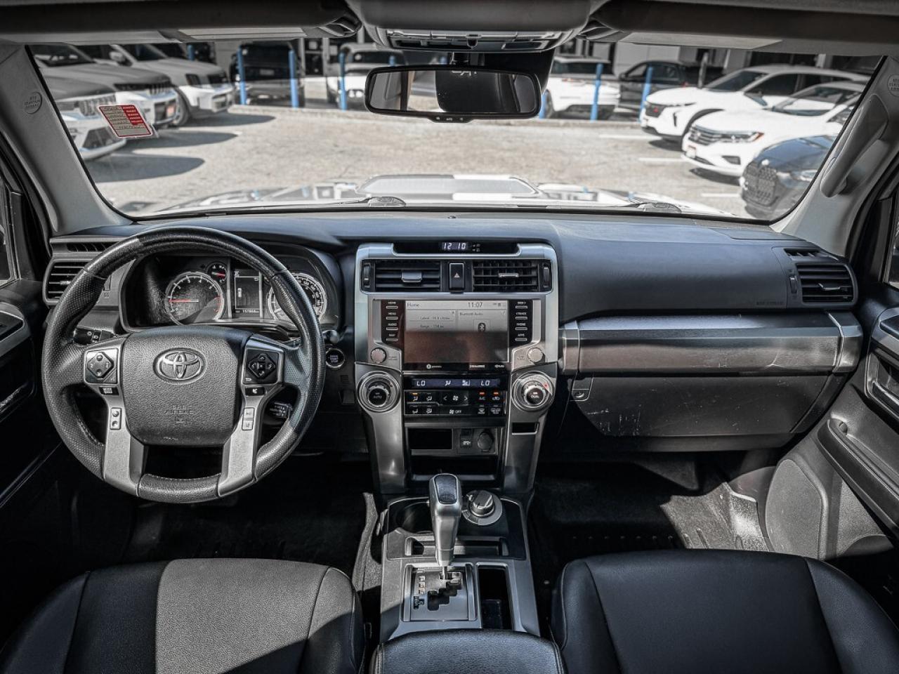 2022 Toyota 4Runner SR5   SUNROOF   HEATED SEATS   HITCH Photo