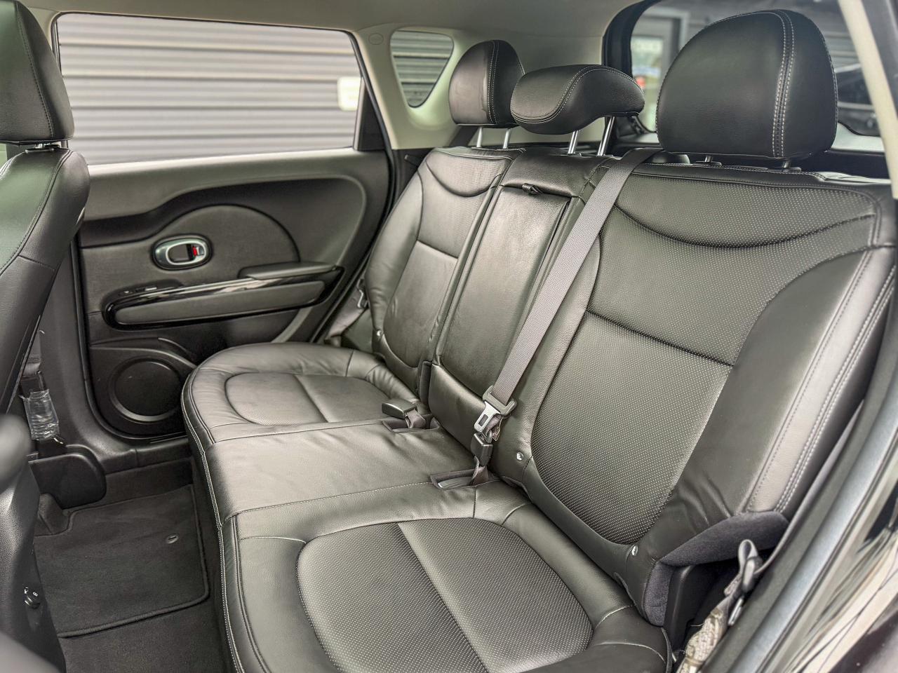 2018 Kia Soul EX Tech/NAVI/BSM/PANO/CAMERA/NO ACCIDENTS/LEATHER Photo