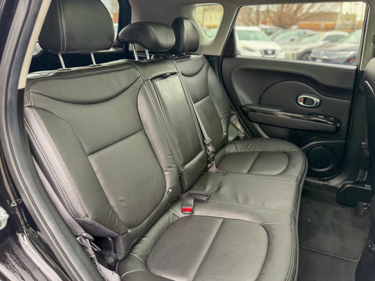 2018 Kia Soul EX Tech/NAVI/BSM/PANO/CAMERA/NO ACCIDENTS/LEATHER Photo